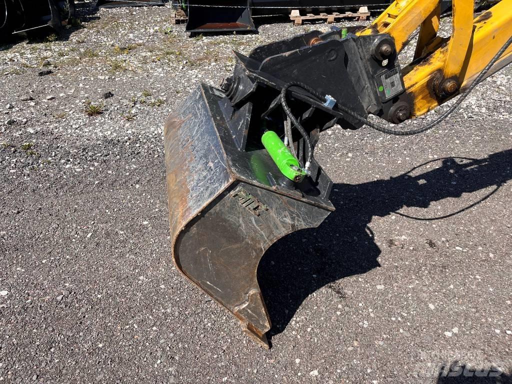 Komatsu Wb97S 8E0 反铲装载机