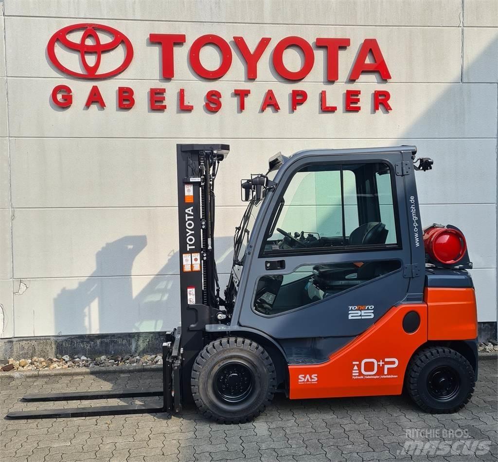 Toyota 02-8FGF25 天然气叉车