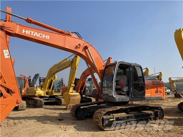 Hitachi ZX210 履带挖掘机