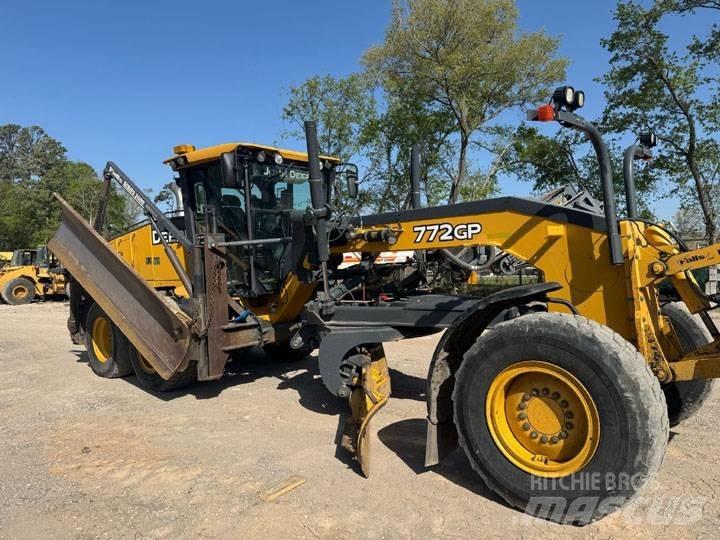 John Deere 772GP 平地机/推土机