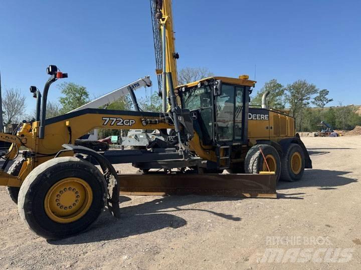 John Deere 772GP 平地机/推土机