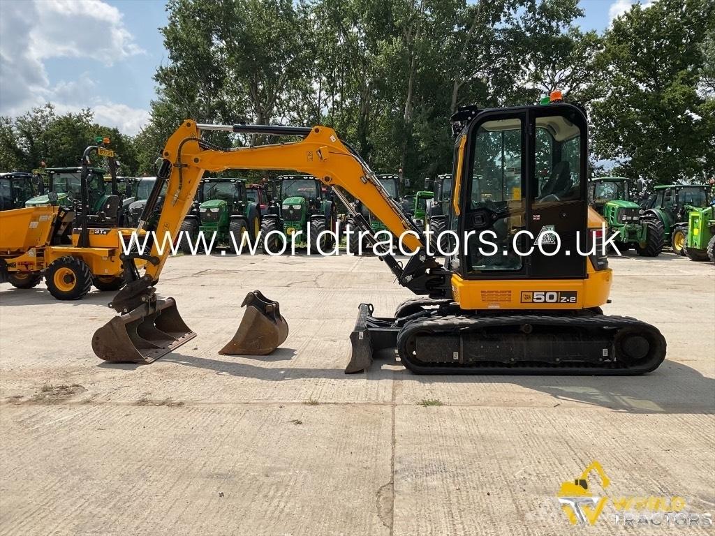 JCB 50 Z-2 小型挖掘机