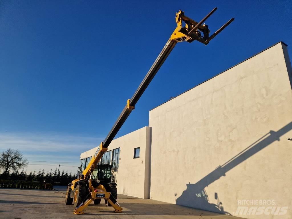 JCB 540-140  BC40 伸缩臂叉装车|叉装车