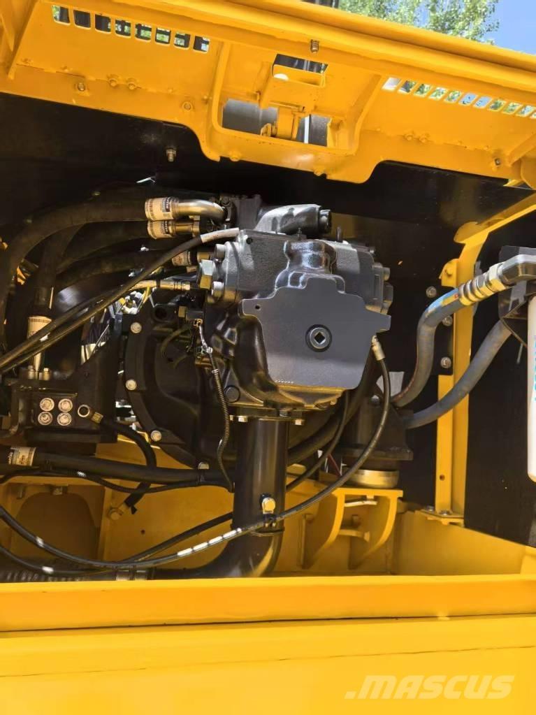 Komatsu PC 300 履带挖掘机