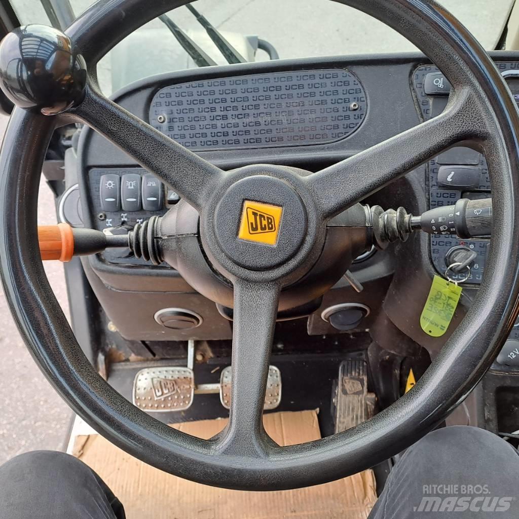 JCB 550-80 AGRIPLUS 伸缩臂叉装车|叉装车