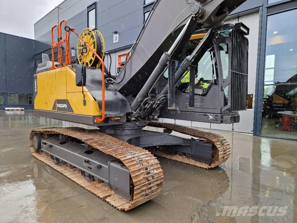 Volvo EC250EL 履带挖掘机