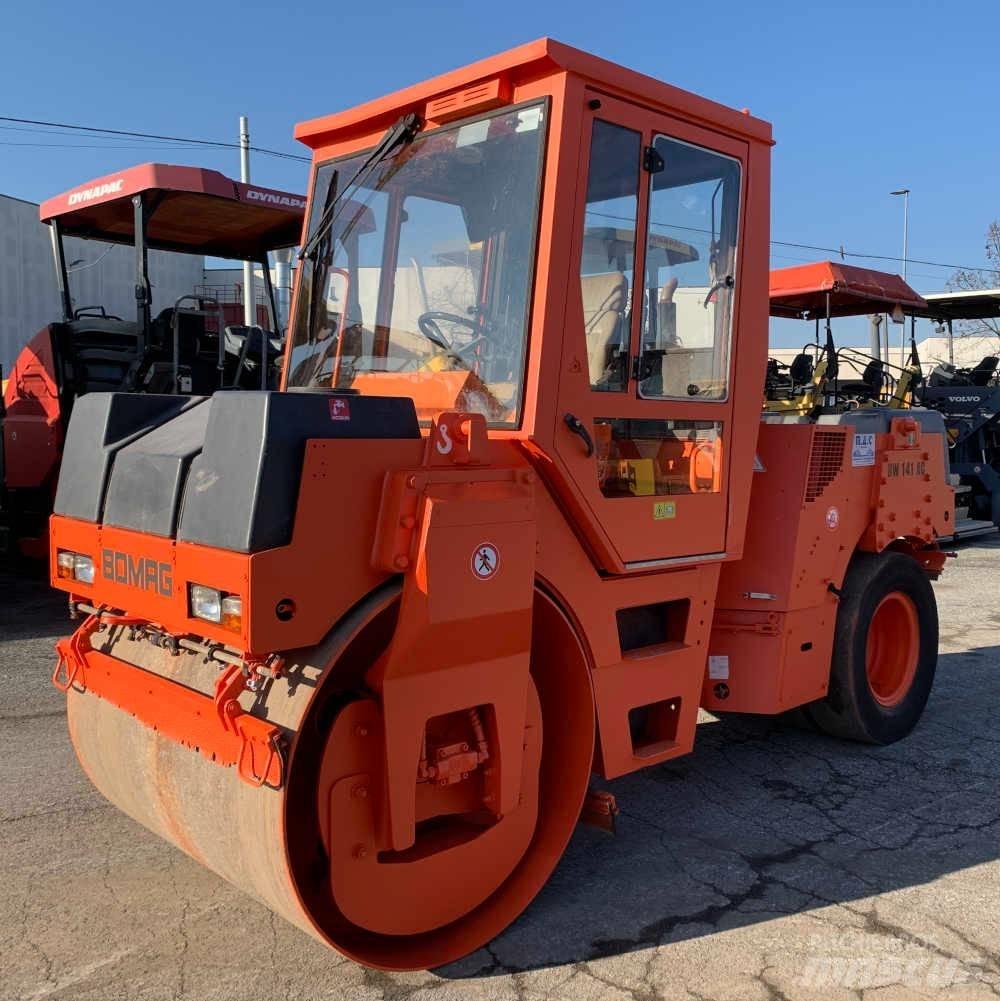 Bomag BW 144 AC-2 复合式压路机