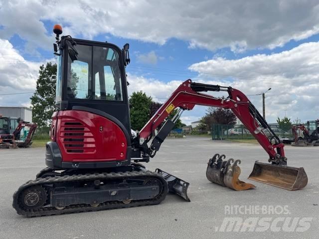 Yanmar Vio 27 LW-6 小型挖掘机