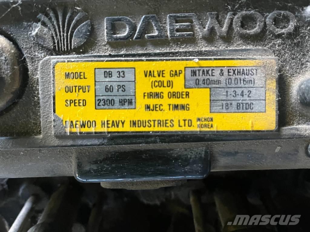 Daewoo DB33A E-0059 发动机