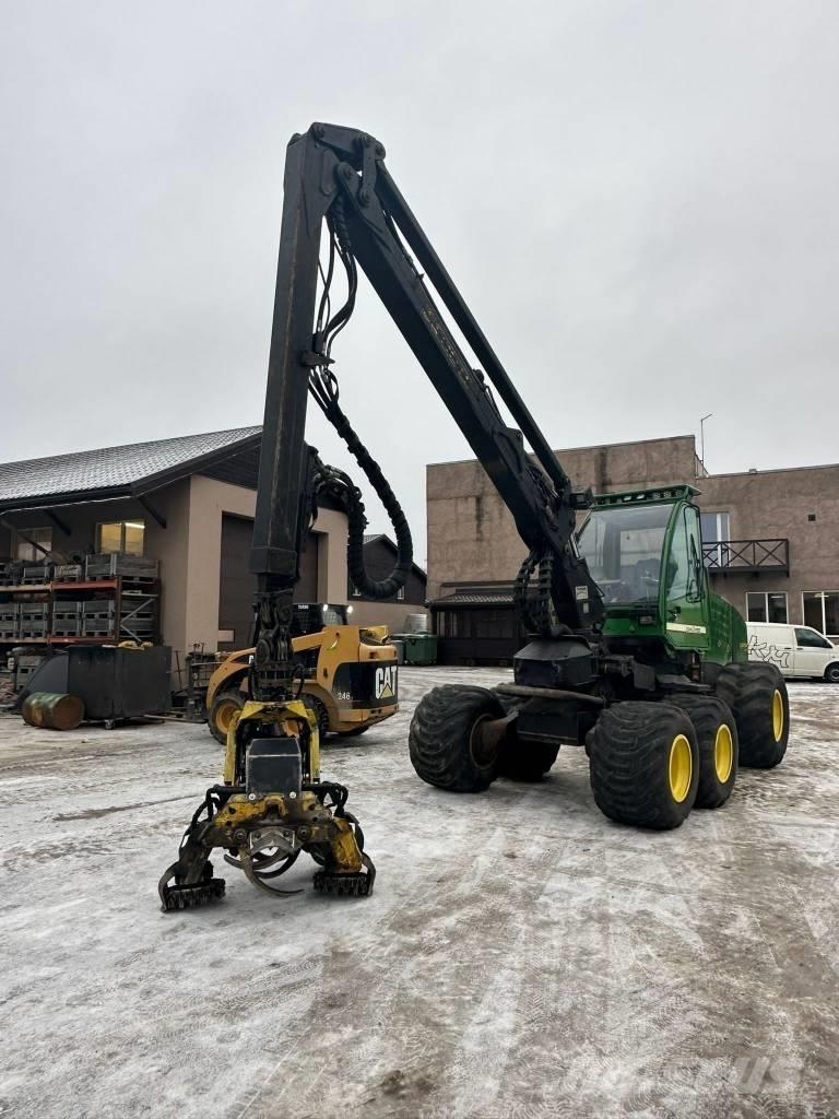 John Deere 1070 D 收割机