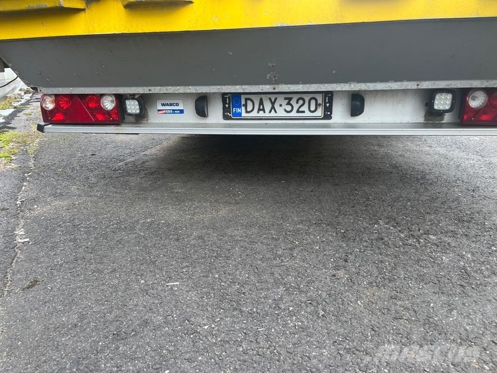 STOKOTA CargoFloor 碎木挂车