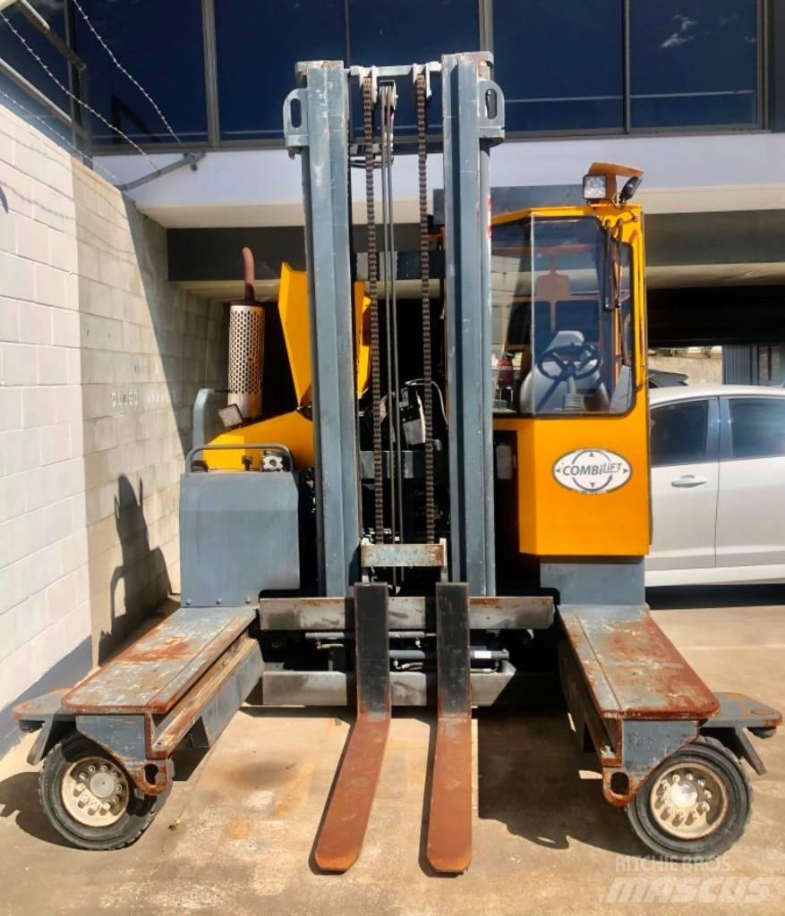 Combilift C4000 侧卸式铲车