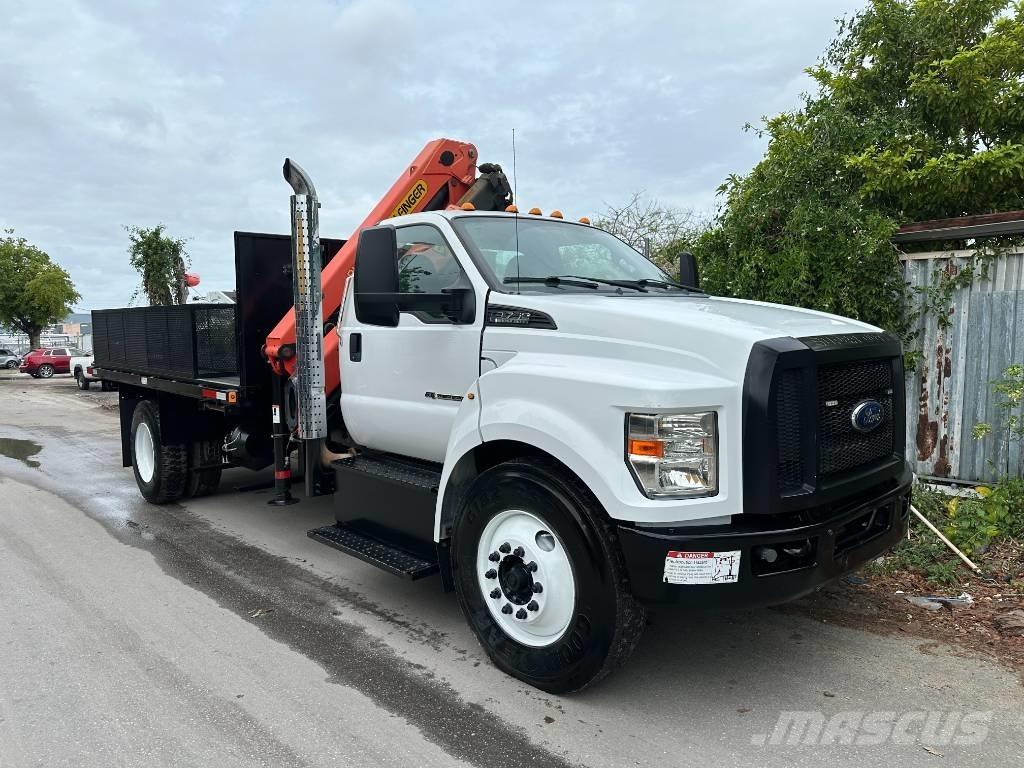 Ford F 750 SD 起重车