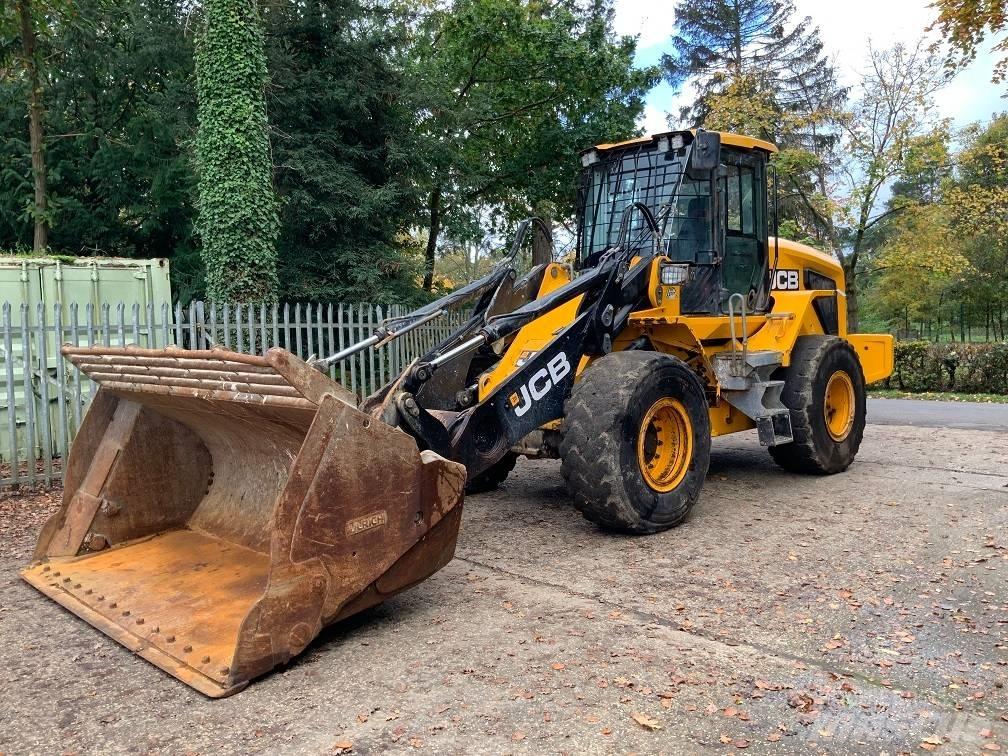 JCB 437 HT 轮式装载机