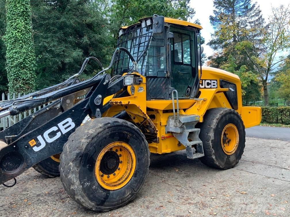 JCB 437 HT 轮式装载机