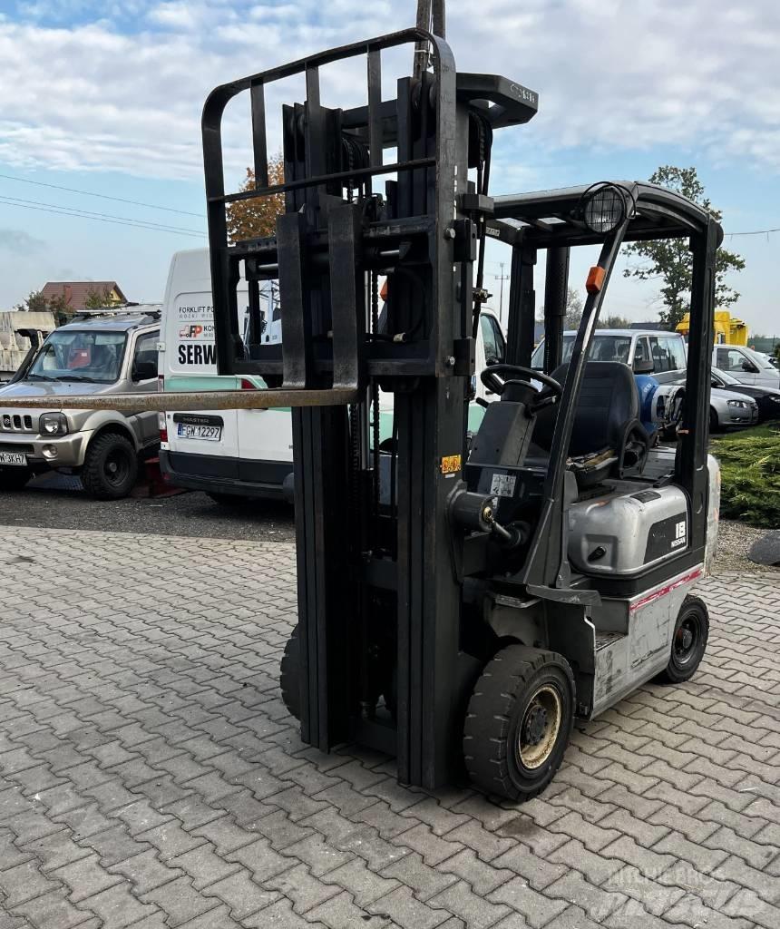 Nissan PD01A18PQ 天然气叉车