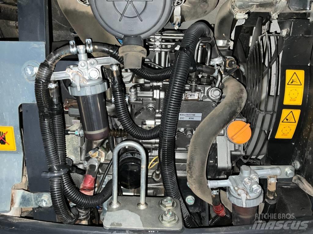 Hitachi ZX 19-6 CR 小型挖掘机