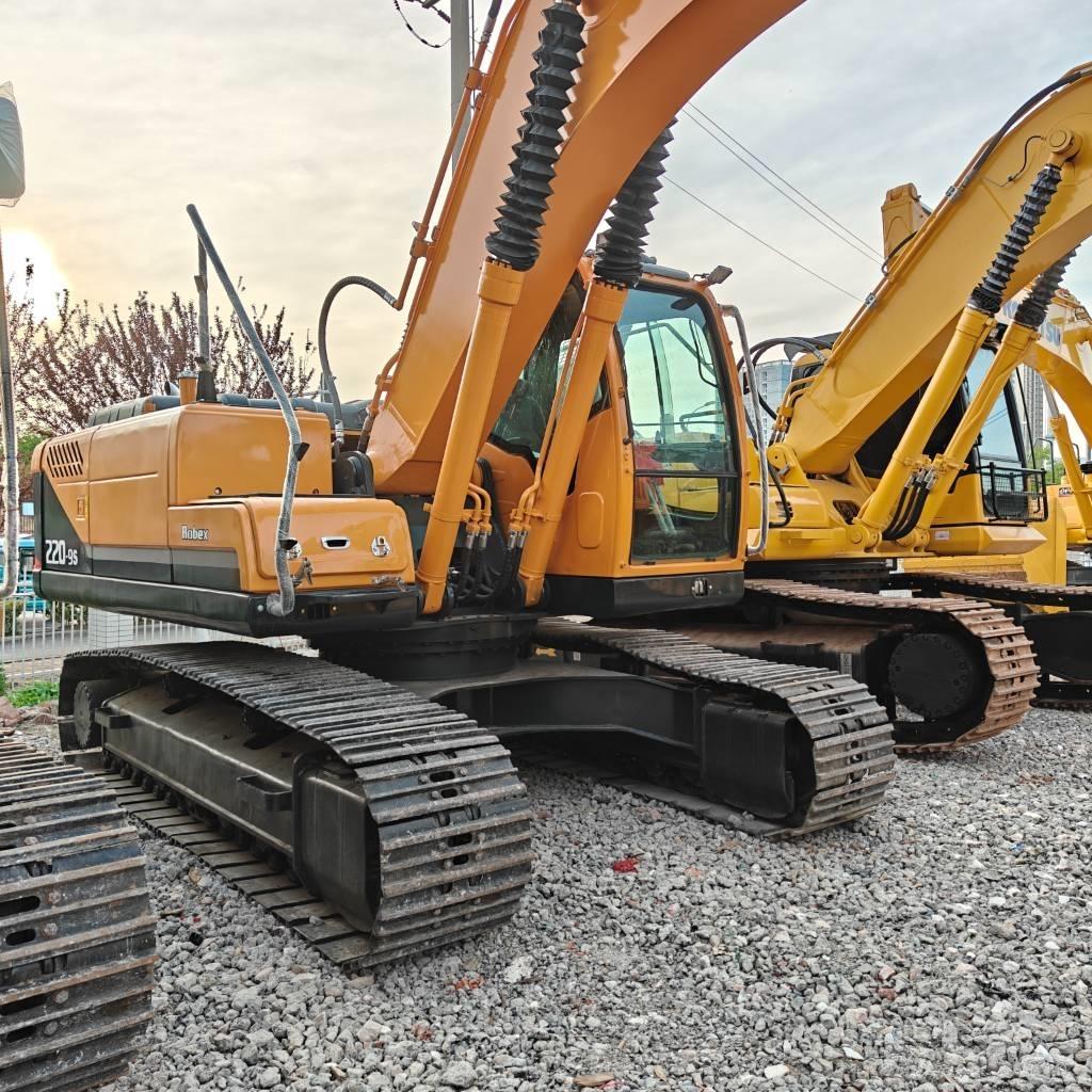 Hyundai R220-9S 履带挖掘机
