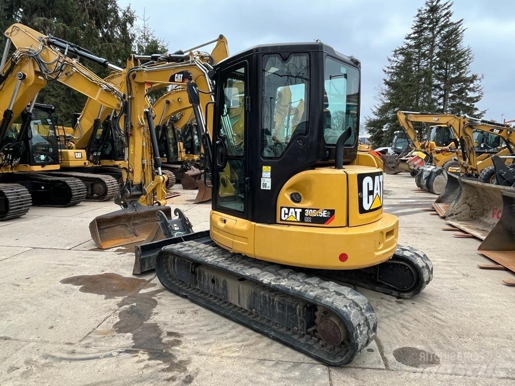 CAT 305.5E2 小型挖掘机