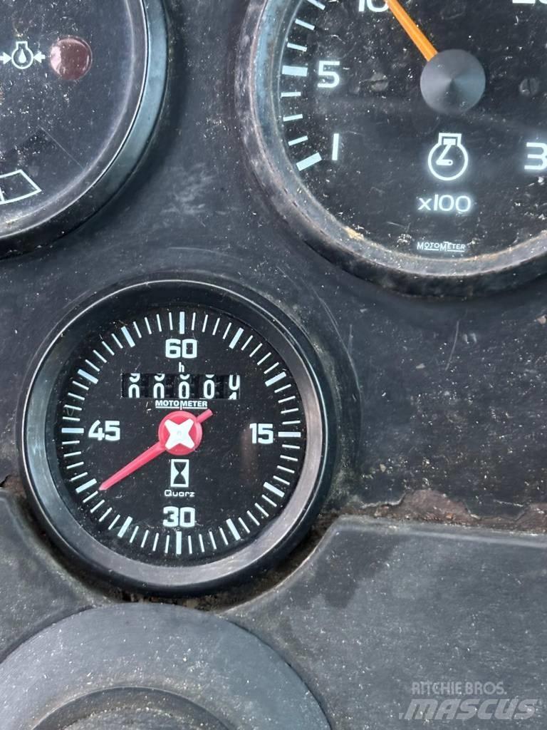 Valmet 565 Finlandia 拖拉机/农用车