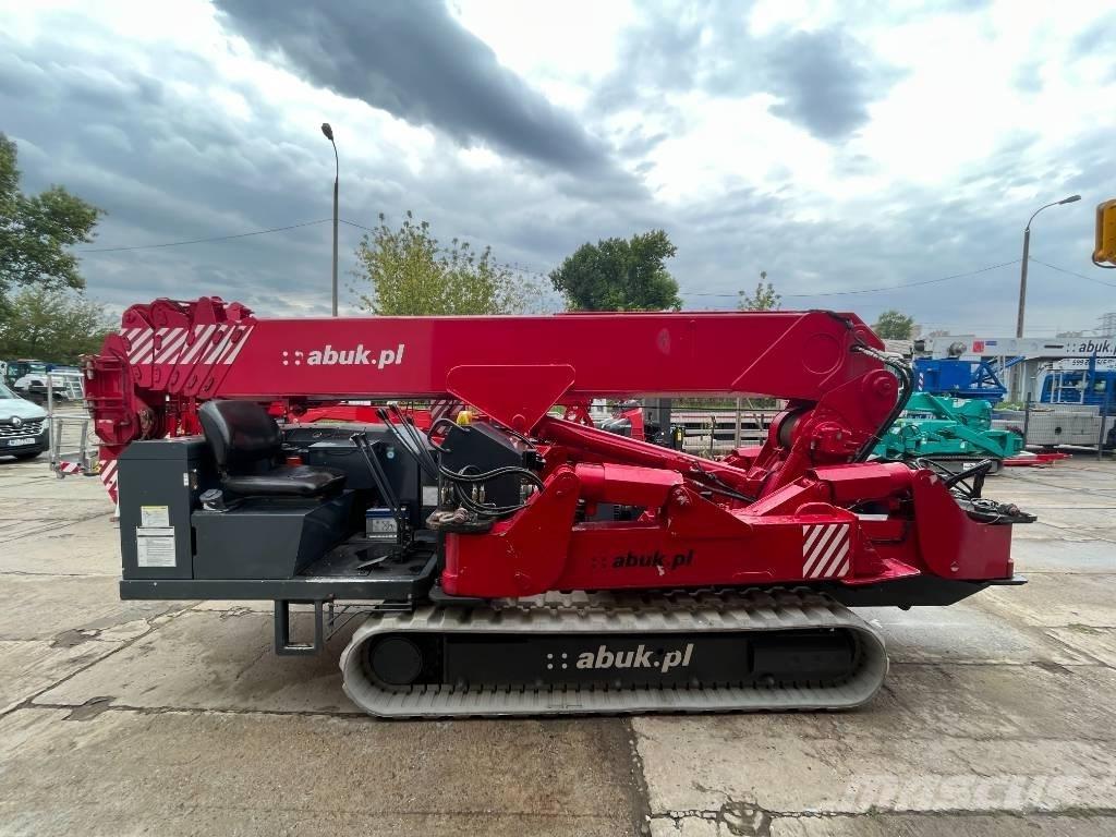 Unic URW 706 轻小型起重机