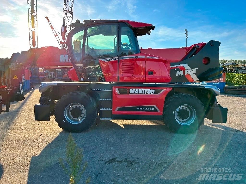 Manitou MRT 2260 伸缩臂叉装车|叉装车