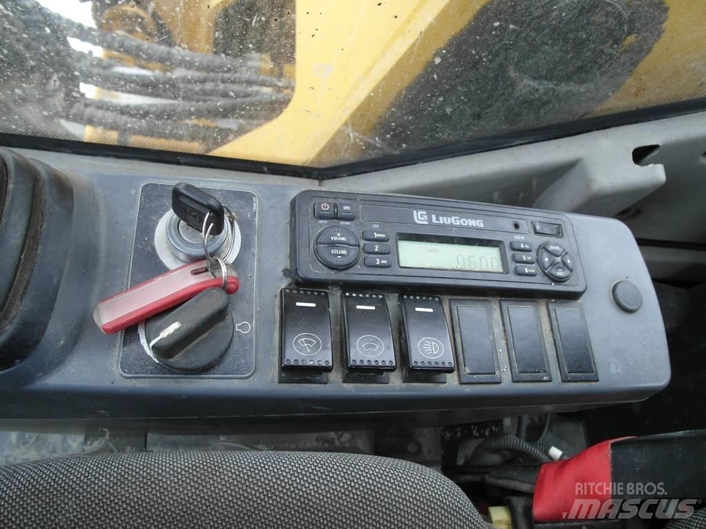 LiuGong CLG 922 E 履带挖掘机