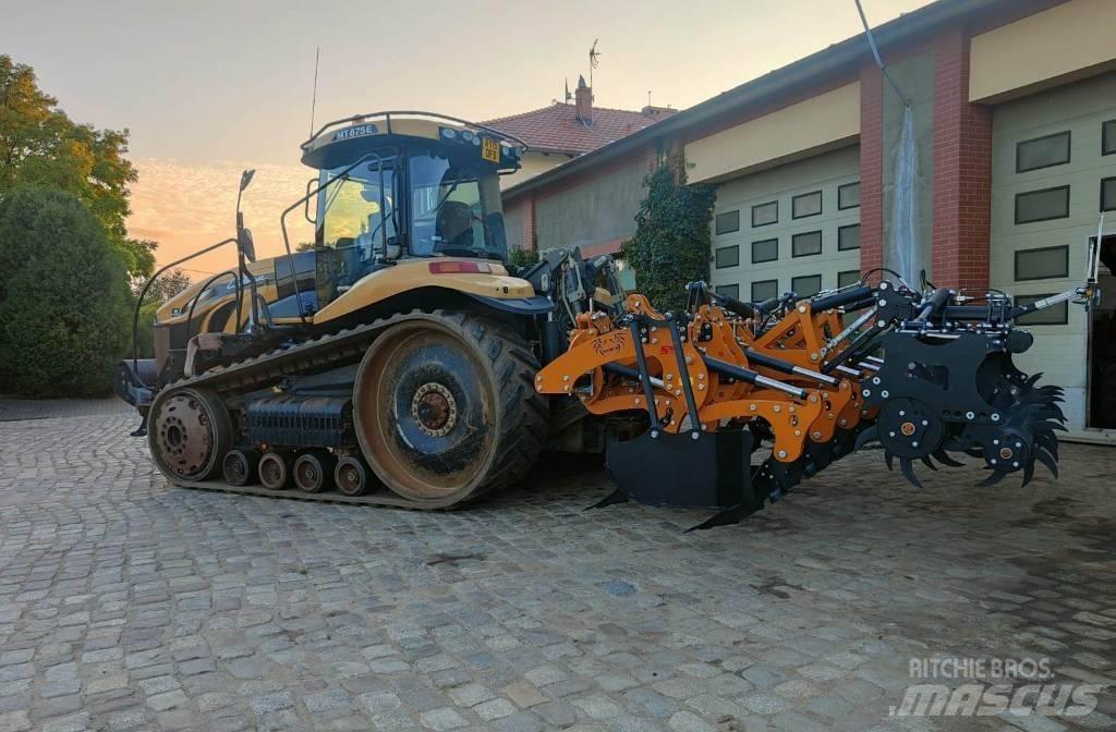 Challenger MT 875 E 拖拉机/农用车