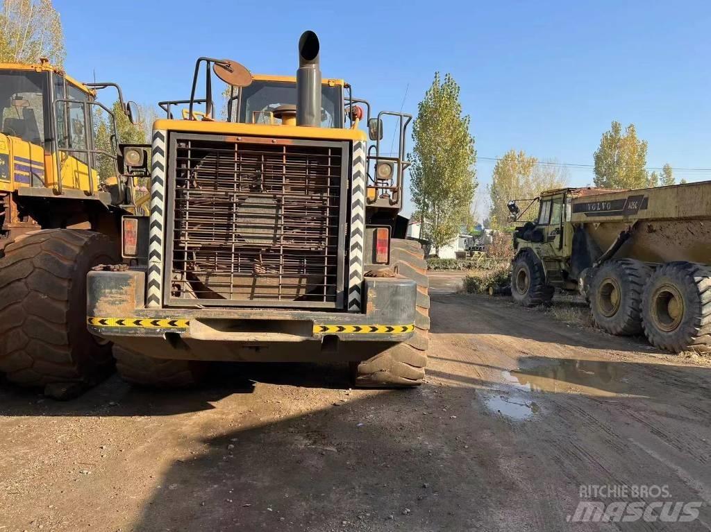 Komatsu WA 500-6 轮式装载机