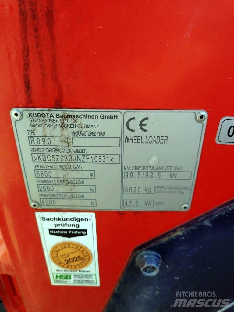 Kubota R 090 轮式装载机