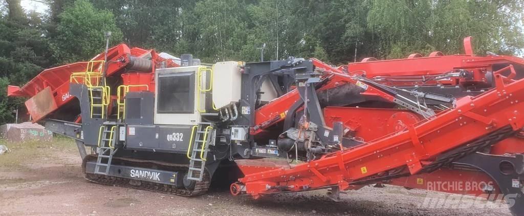Sandvik QH 332 移动式破碎机