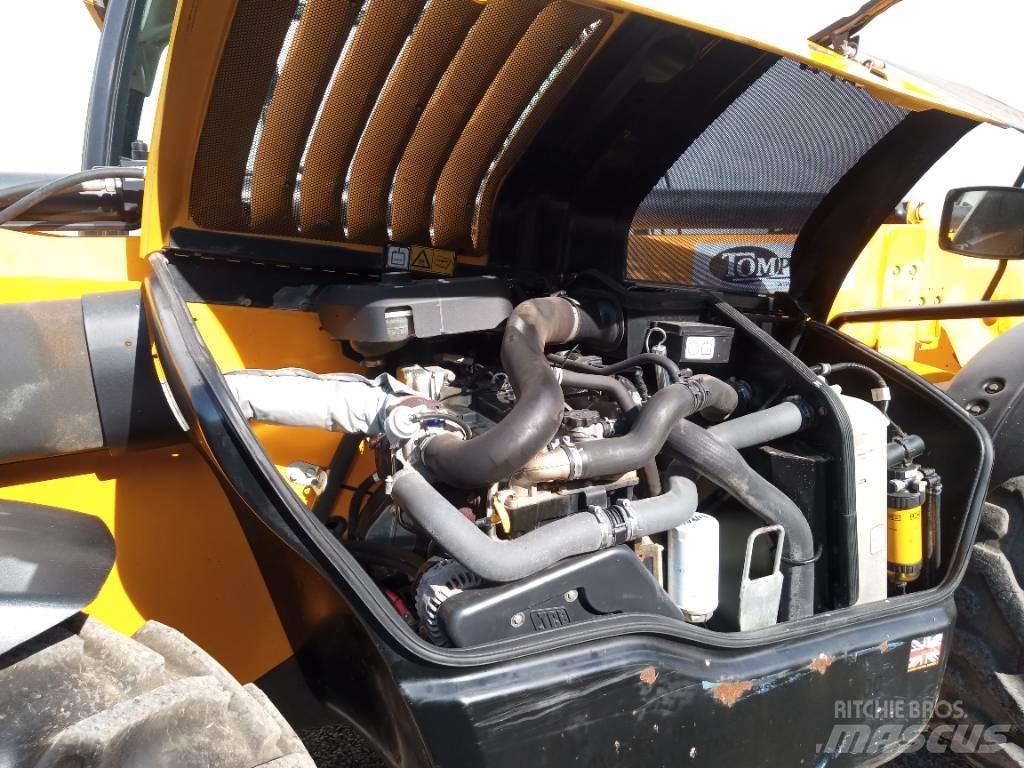 JCB 535-95 伸缩臂叉装车|叉装车