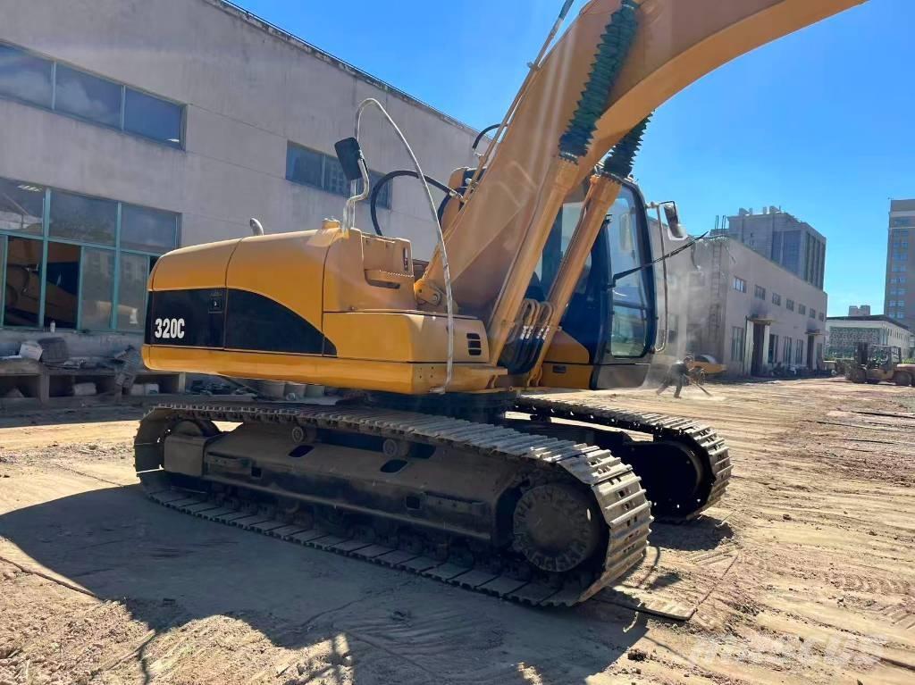 CAT 320 C L 履带挖掘机