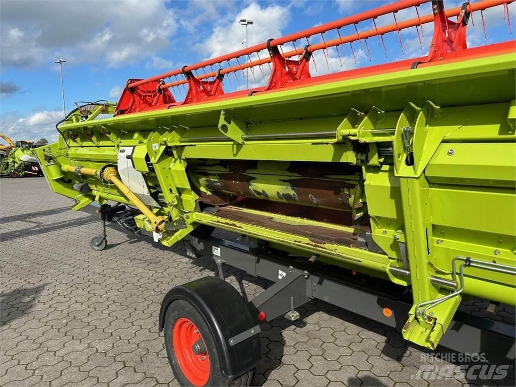 CLAAS Lexion 6800 联合收割机