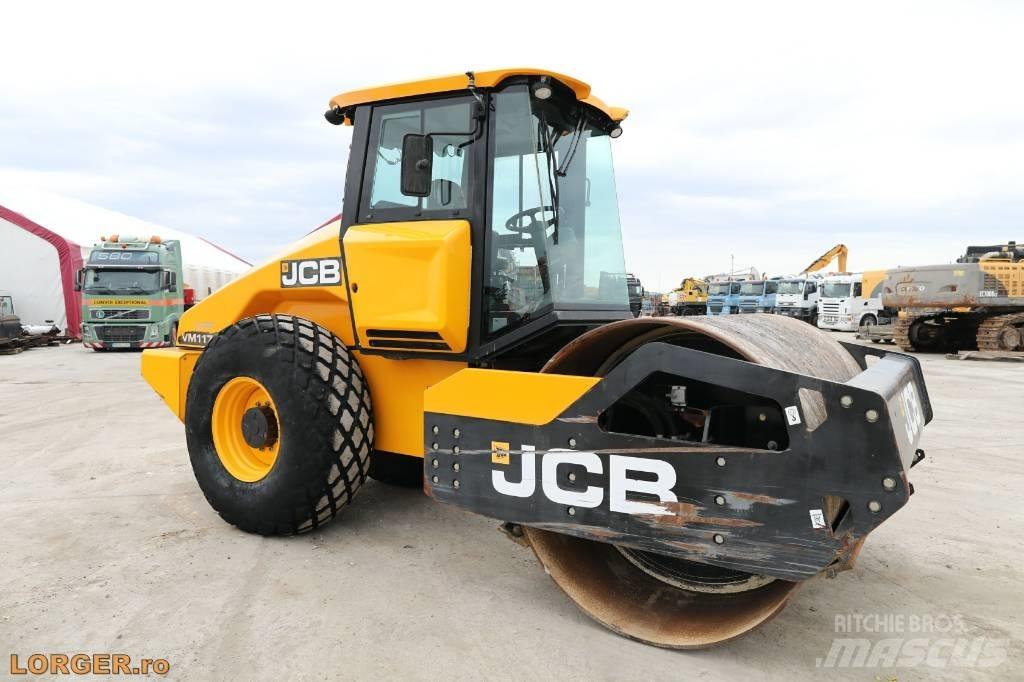 JCB VM 117 土壤压实机