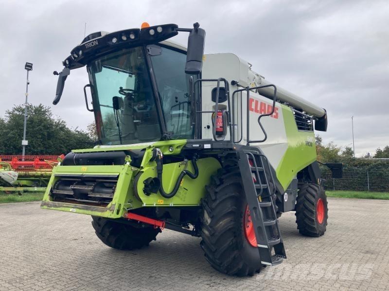 CLAAS TRION 640 联合收割机