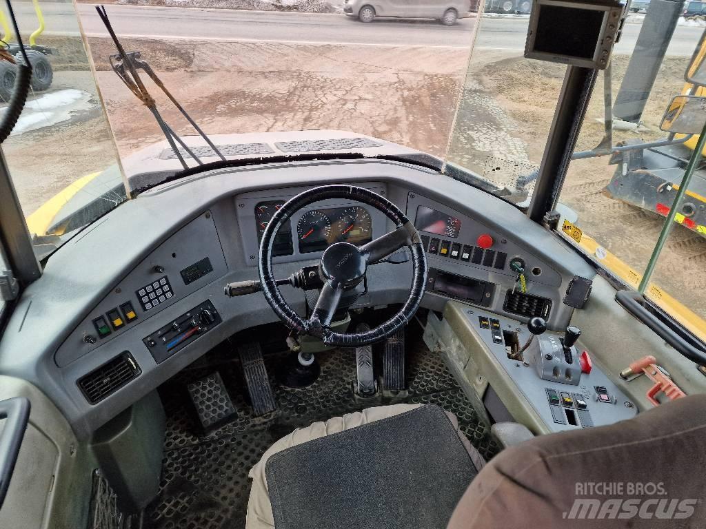 Volvo A 40 D 铰接式自卸车