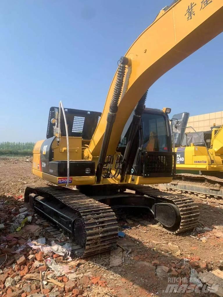 CAT 320 D 履带挖掘机