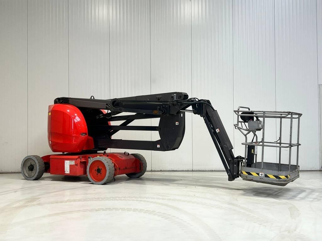 Manitou 150AETJ 曲臂高空工作平台
