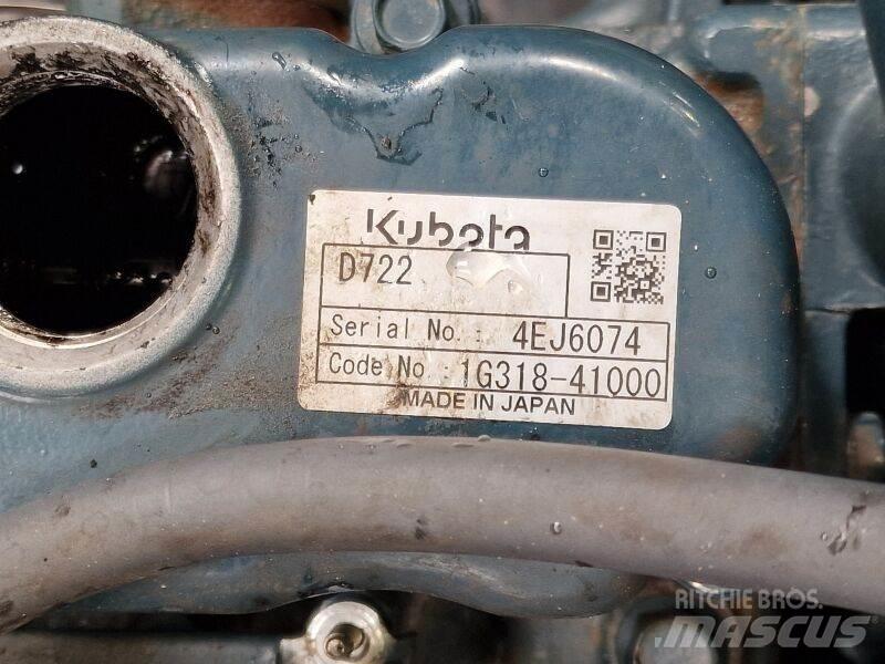 Kubota D722 发动机