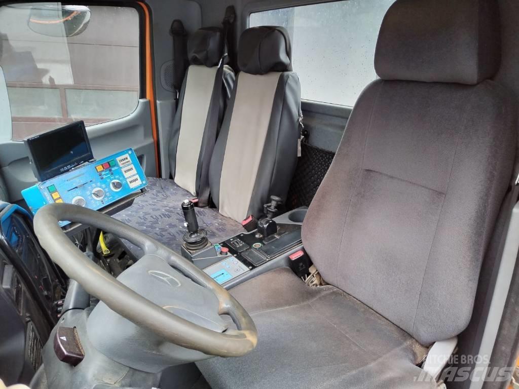 Mercedes-Benz U20 工具车