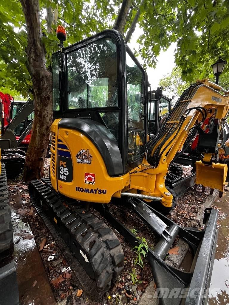 Komatsu PC 35 MR 小型挖掘机