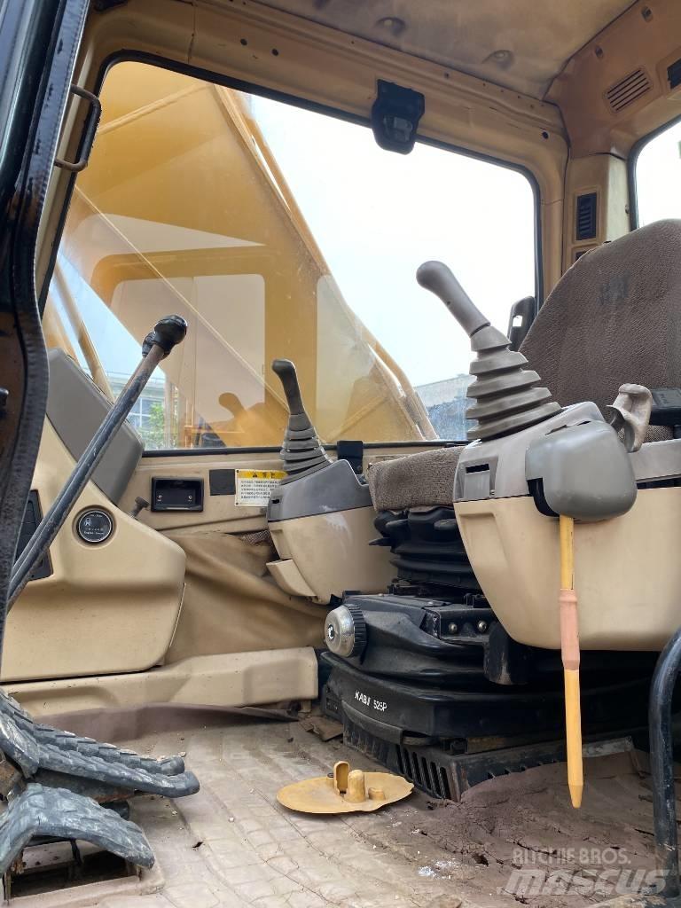 CAT 325 B L 履带挖掘机