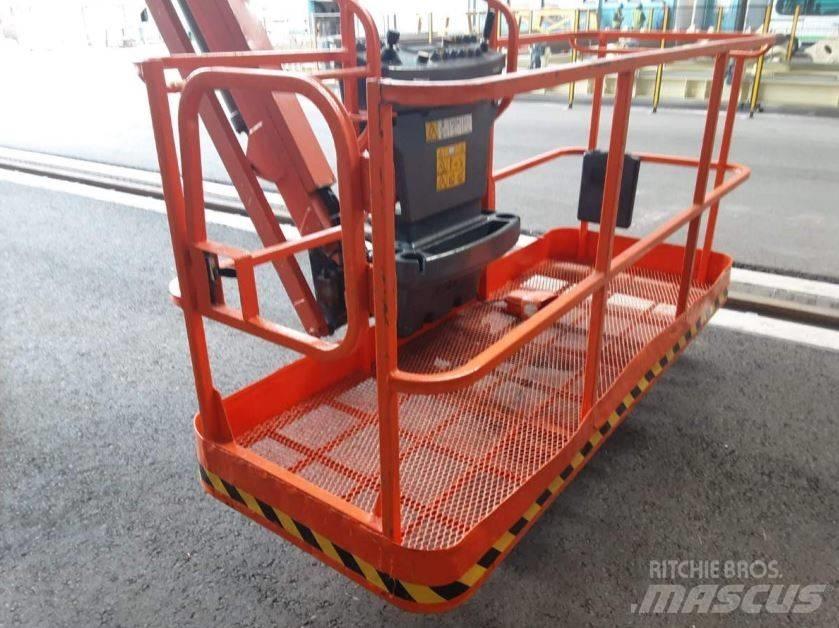 JLG 860 SJ 直臂高空工作平台