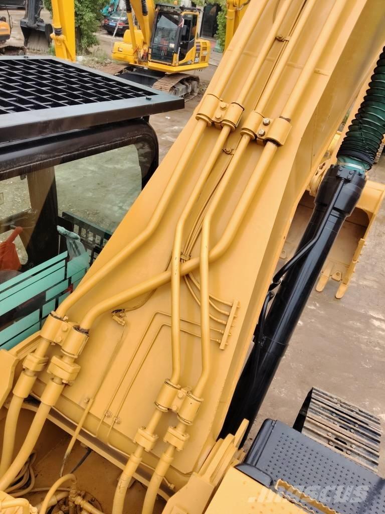 CAT 330 D 履带挖掘机