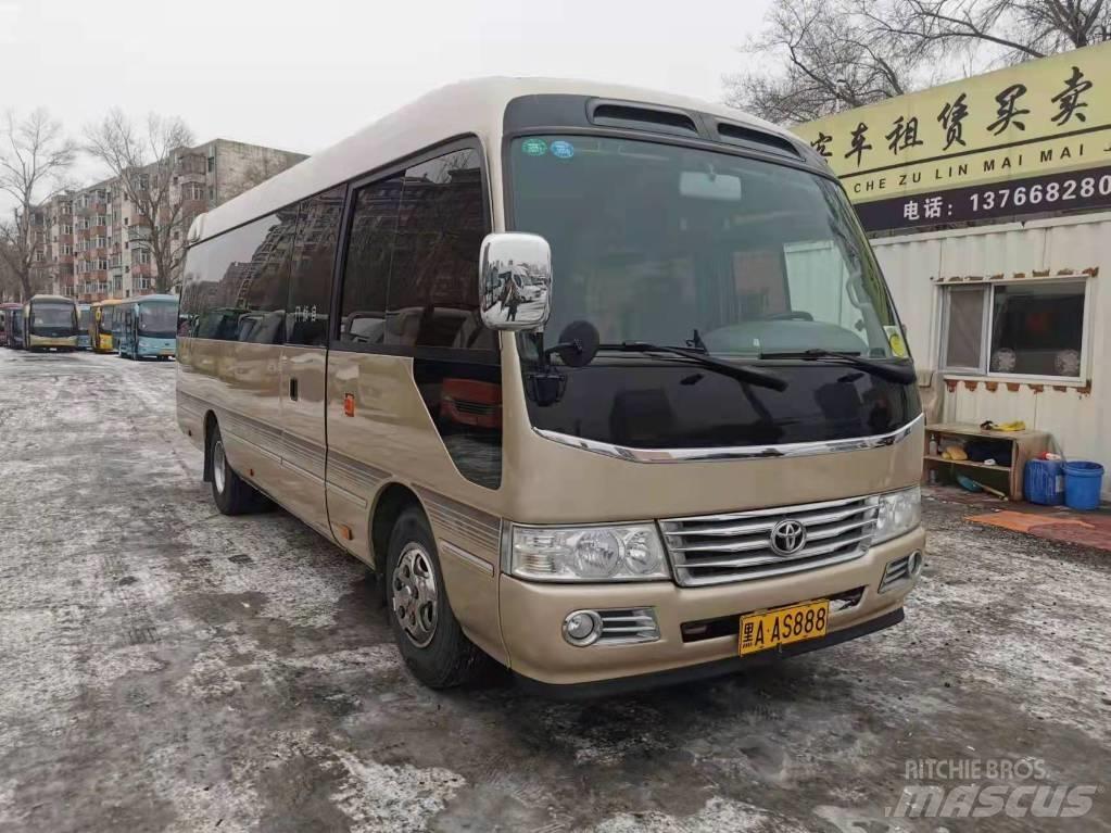 Toyota Coaster Bus 迷你巴士