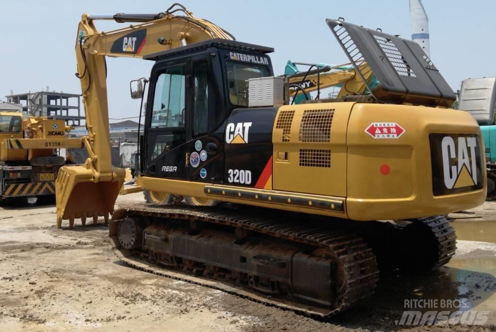 CAT 320d 履带挖掘机