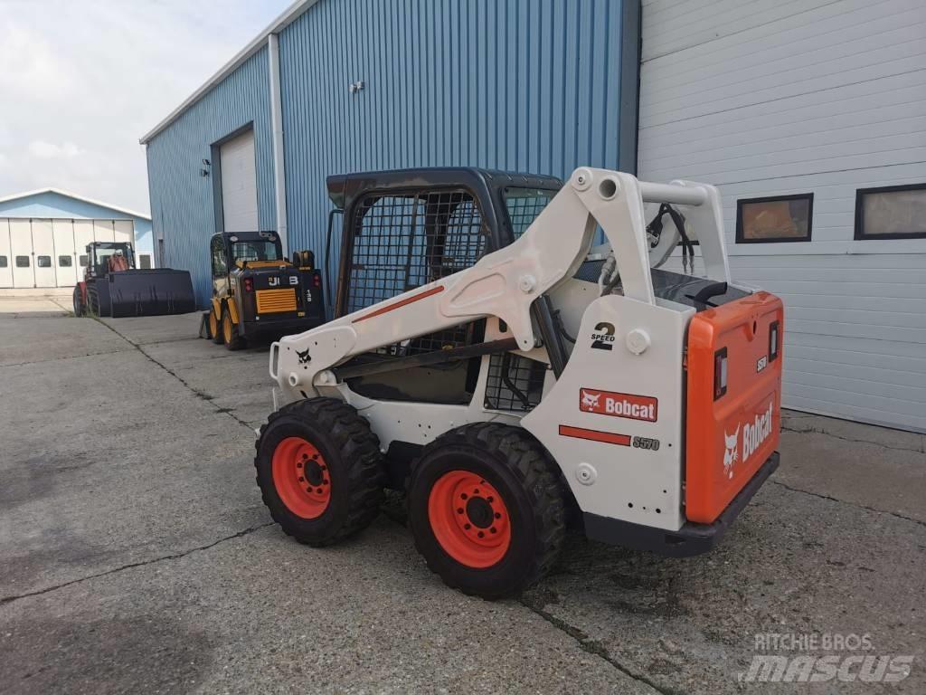 Bobcat S 570 滑移装载机