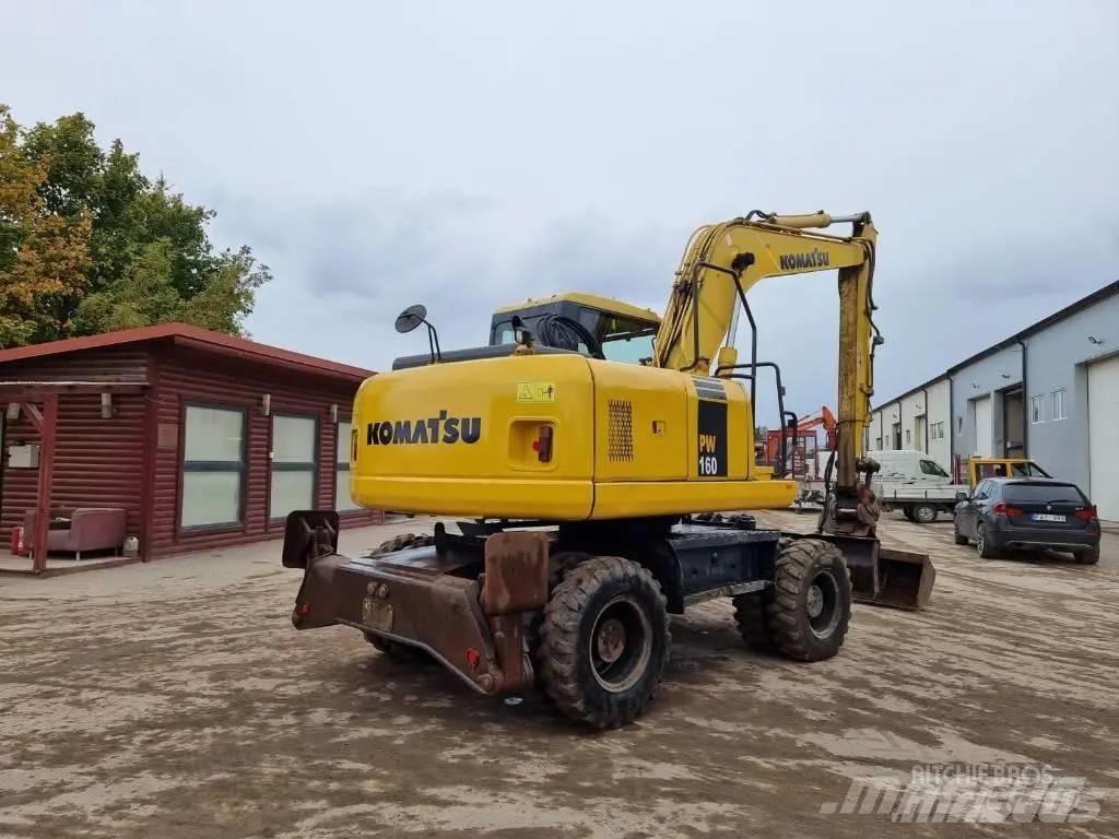 Komatsu PW 160-7 轮式挖掘机