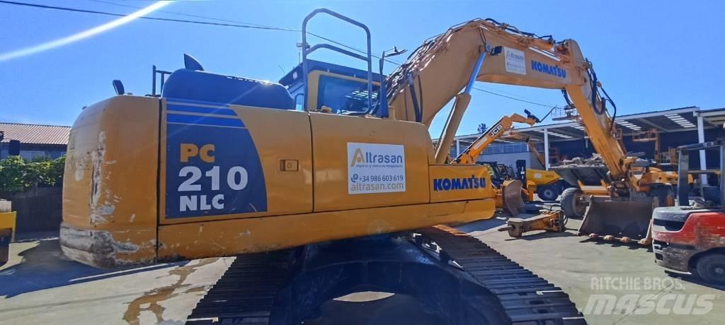 Komatsu PC 210 NLC-8 履带挖掘机